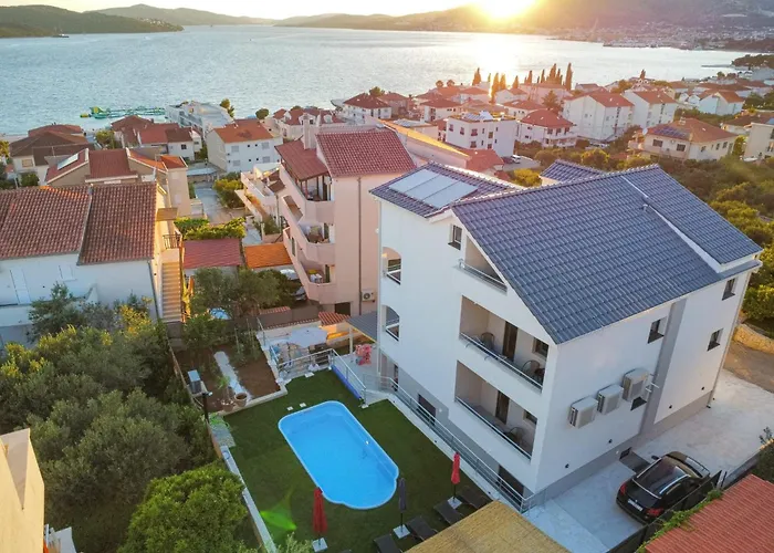 Apartment Neli Trogir